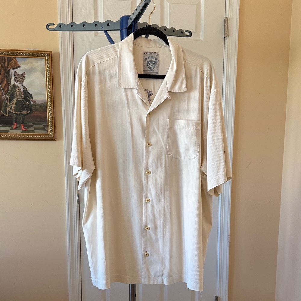 Tommy Bahama Off-White Casual Button Down Shirt